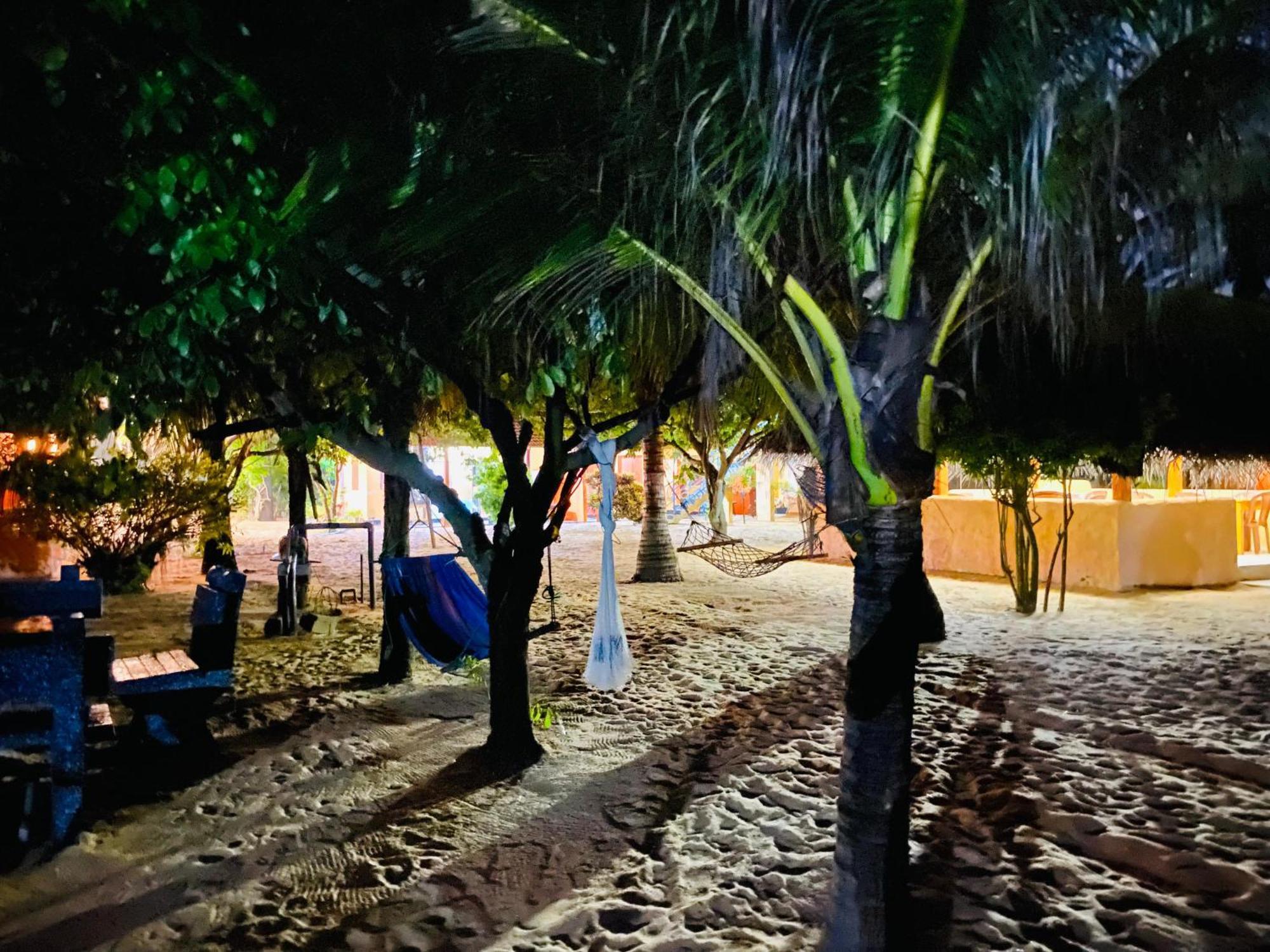Dolphin Village Alankuda Екстериор снимка